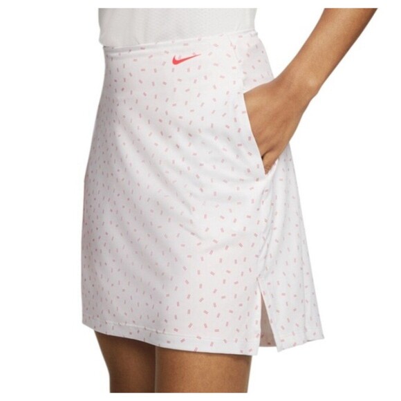 Nike Dresses & Skirts - Women’s Nike Gold Skirt XL